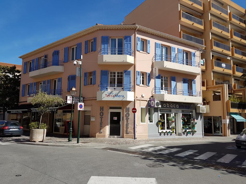 Villa Terramera Hotel Le Lavandou Kültér fotó